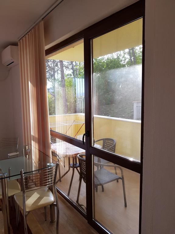 Д И В 1 - D & V 1 Apartment Sandanski Exterior foto